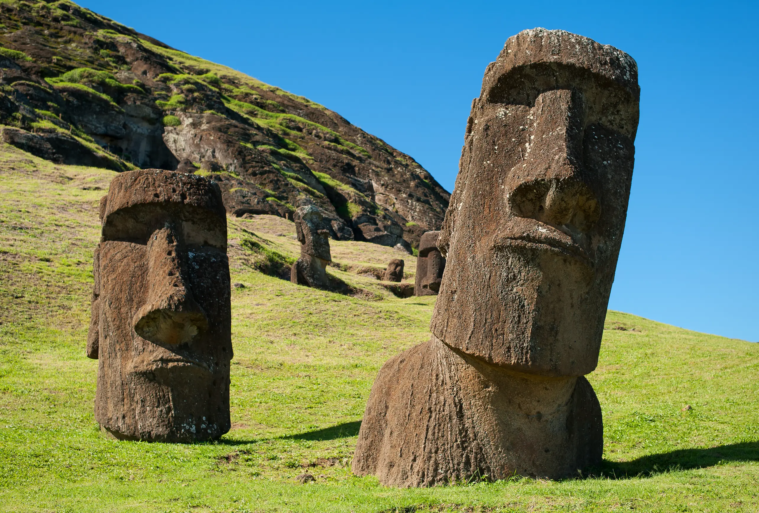 The Easter Island heads have thrown archaeology experts for centuries (Getty/Carlos Aranguiz)
