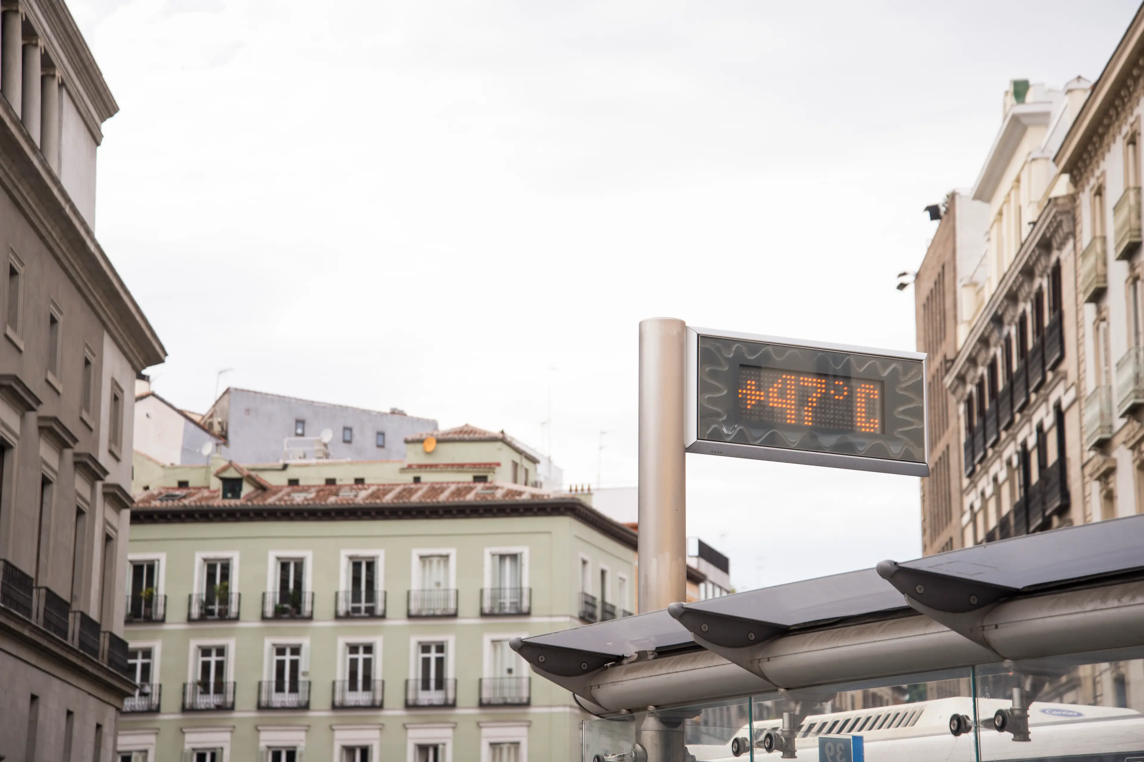Digital board indicating 47 degrees Celsius surrounded by buildings at Opera square in the city centre of Madrid during a heat wave (Getty Stock Images)