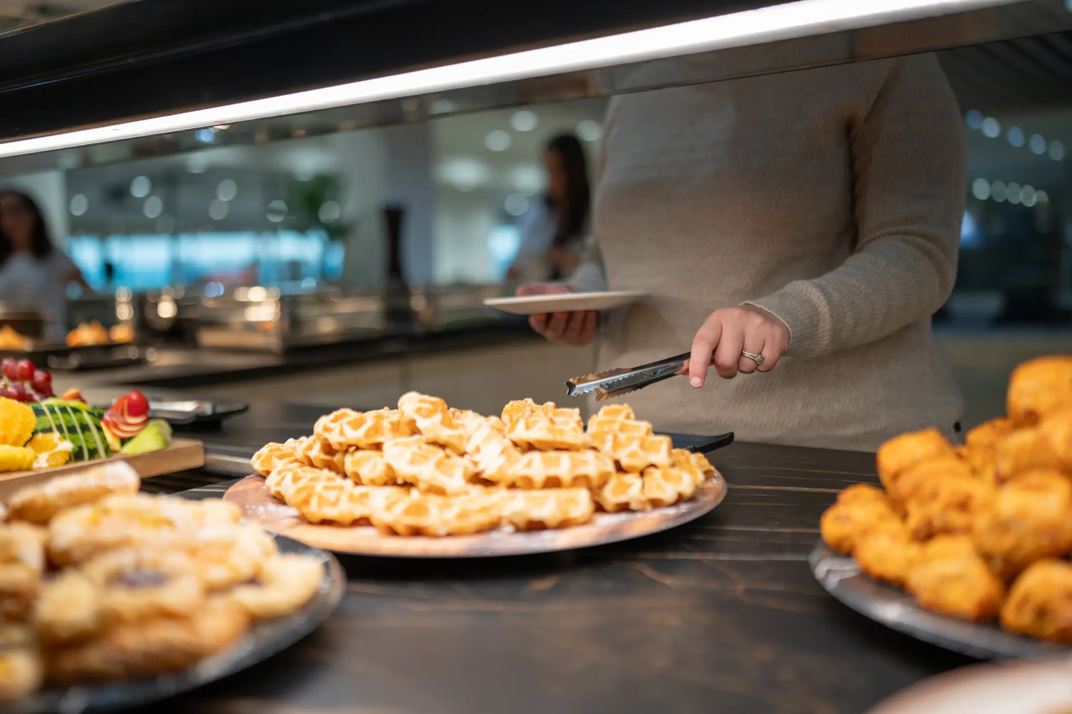 You can unlock access to more than 1,800 airport lounges around the world (Getty Images/Don Wu)