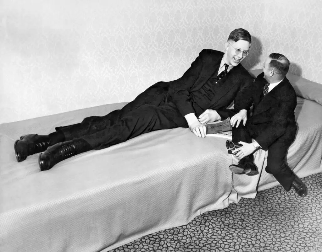 Robert Pershing Wadlow was known as the 'Alton Giant' (Underwood Archives/Getty Images)