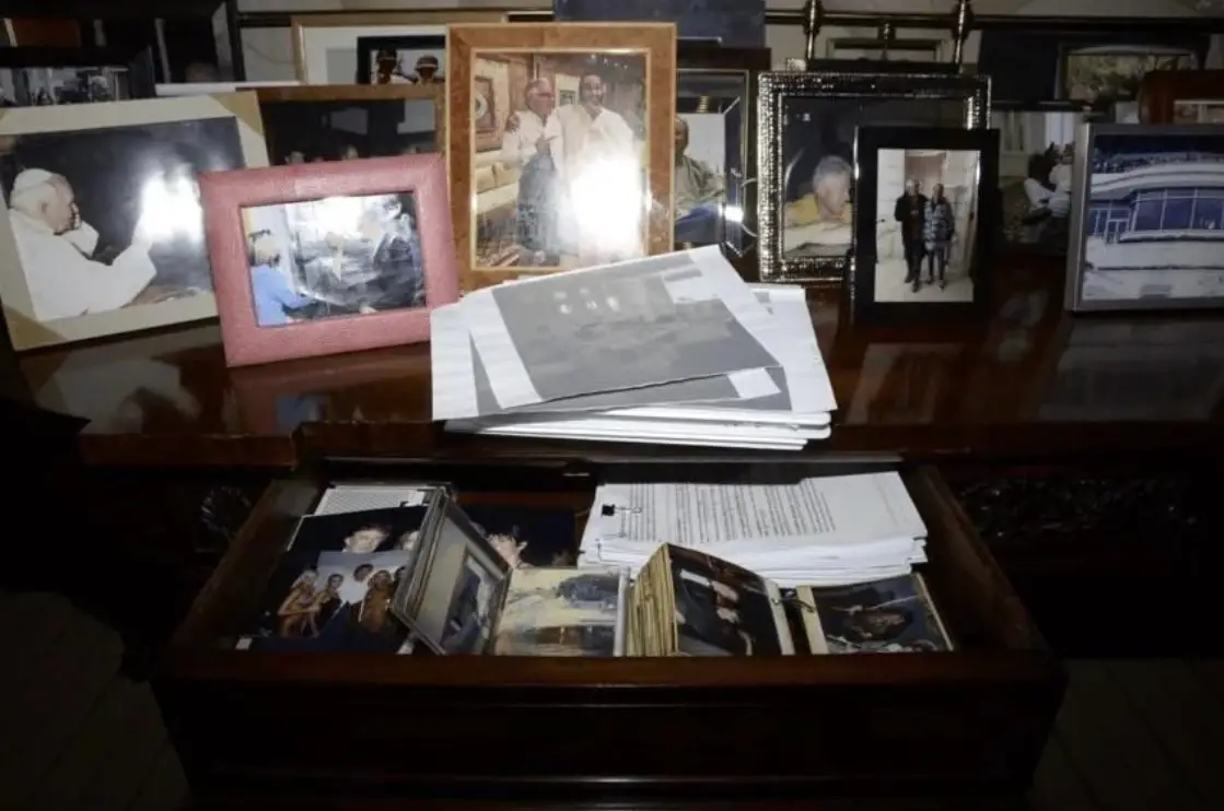 The image which shows a photo of Trump has disappeared (Department of Justice)