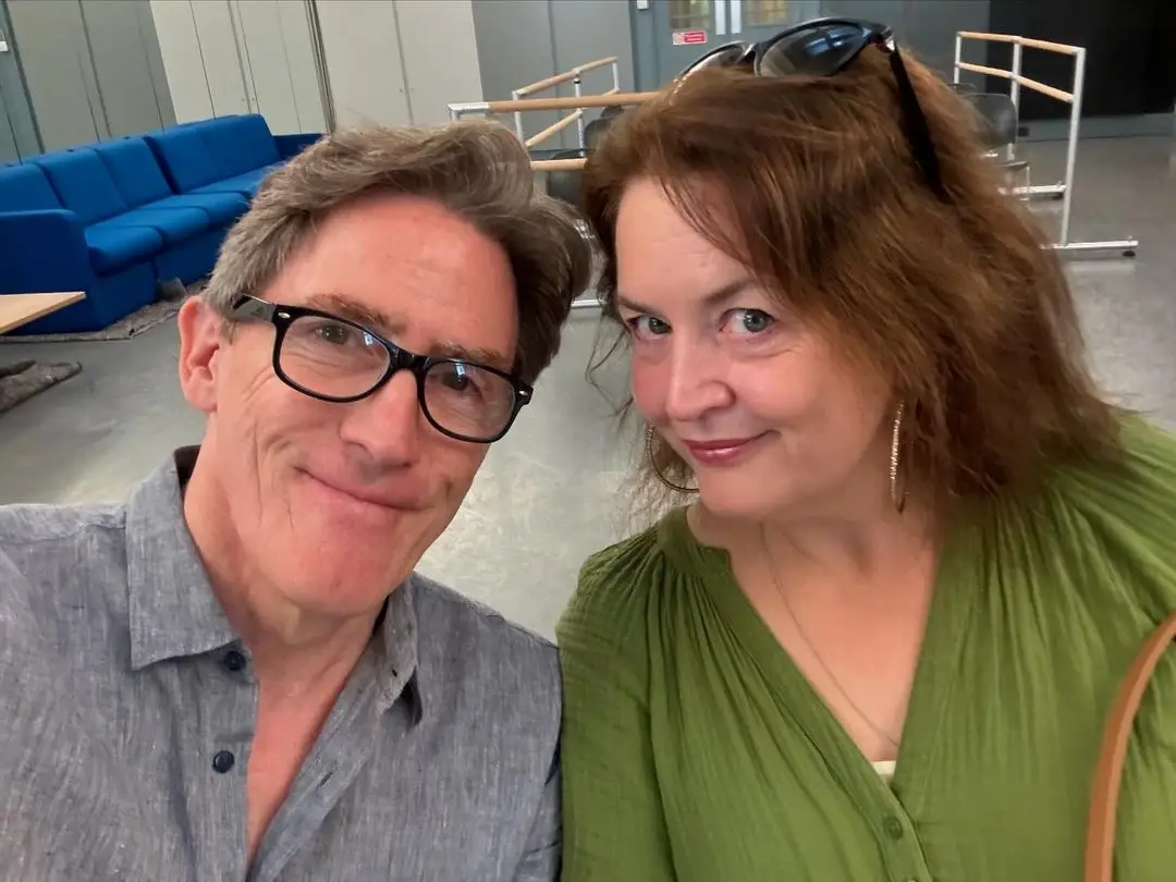 Rob Brydon shared a selfie with Ruth Jones (Instagram/@robbrydon)