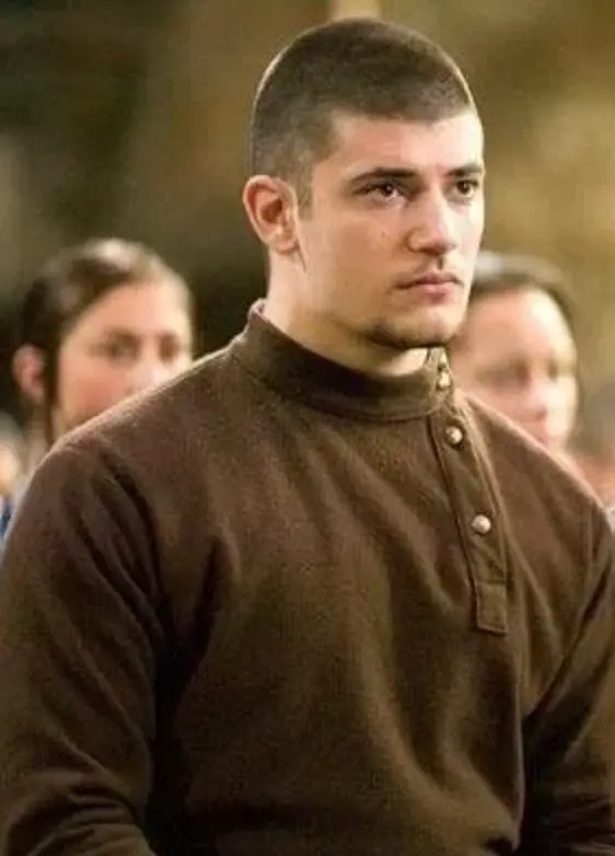 Viktor Krum in Harry Potter.
