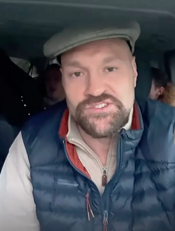 Fury said he would knock Joshua 'dead spark out' if he had the chance (Instagram/@tysonfury)