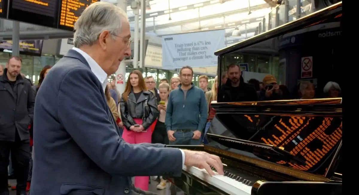 The Gogglebox gang were watching Duncan's appearance on the BBC show The Piano (Channel 4)