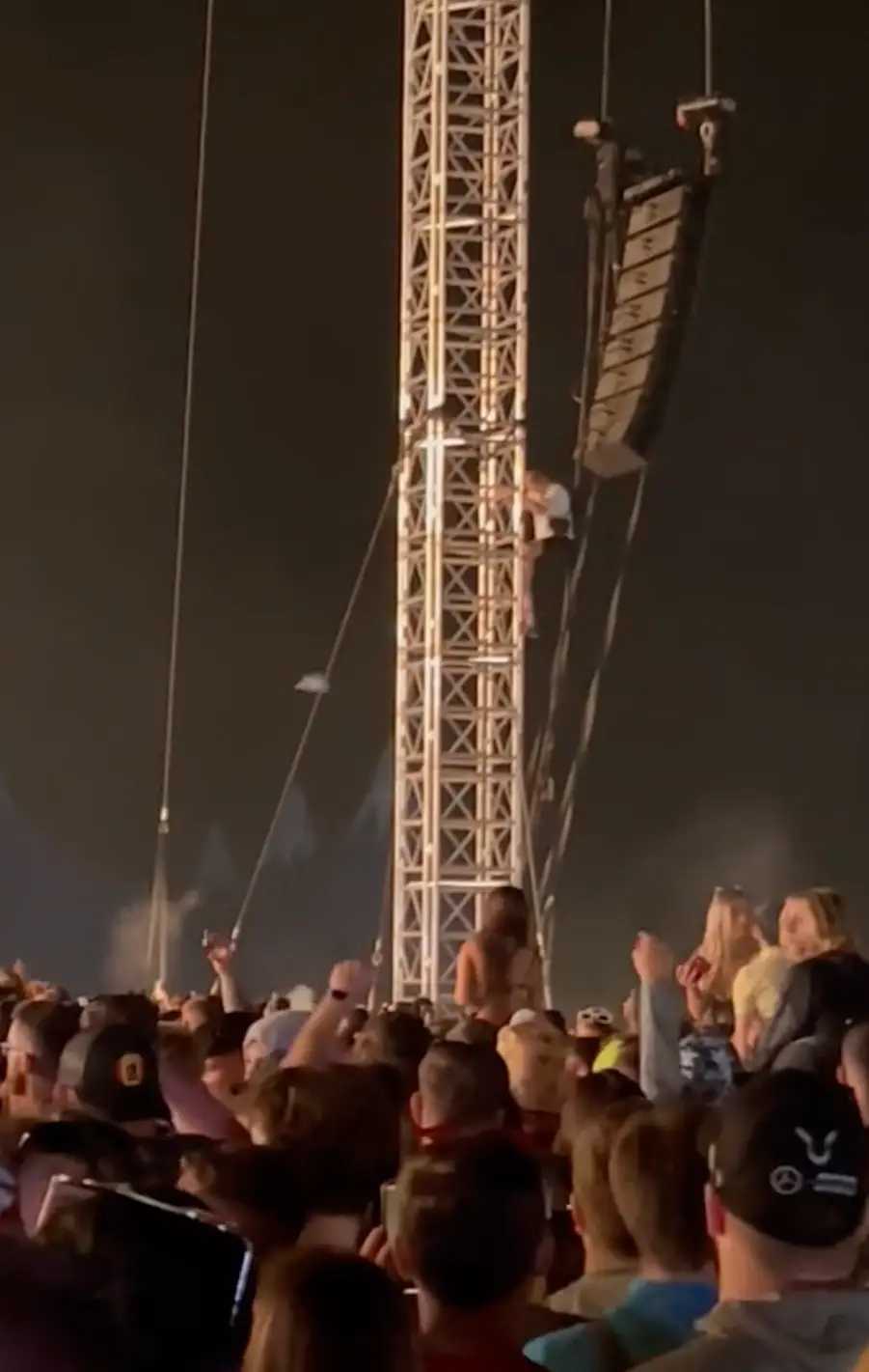 People were throwing bottles at the festivalgoer.