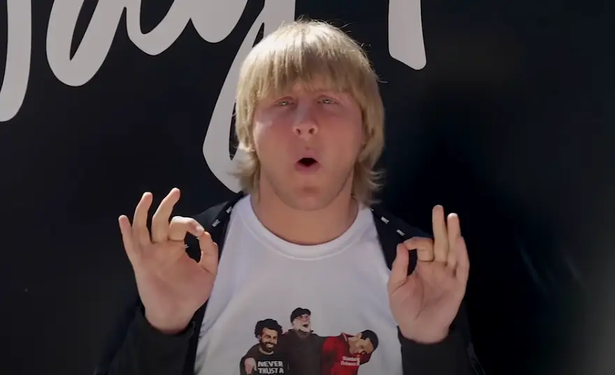 Paddy the Baddy's reaction to the Cheesecake Factory.