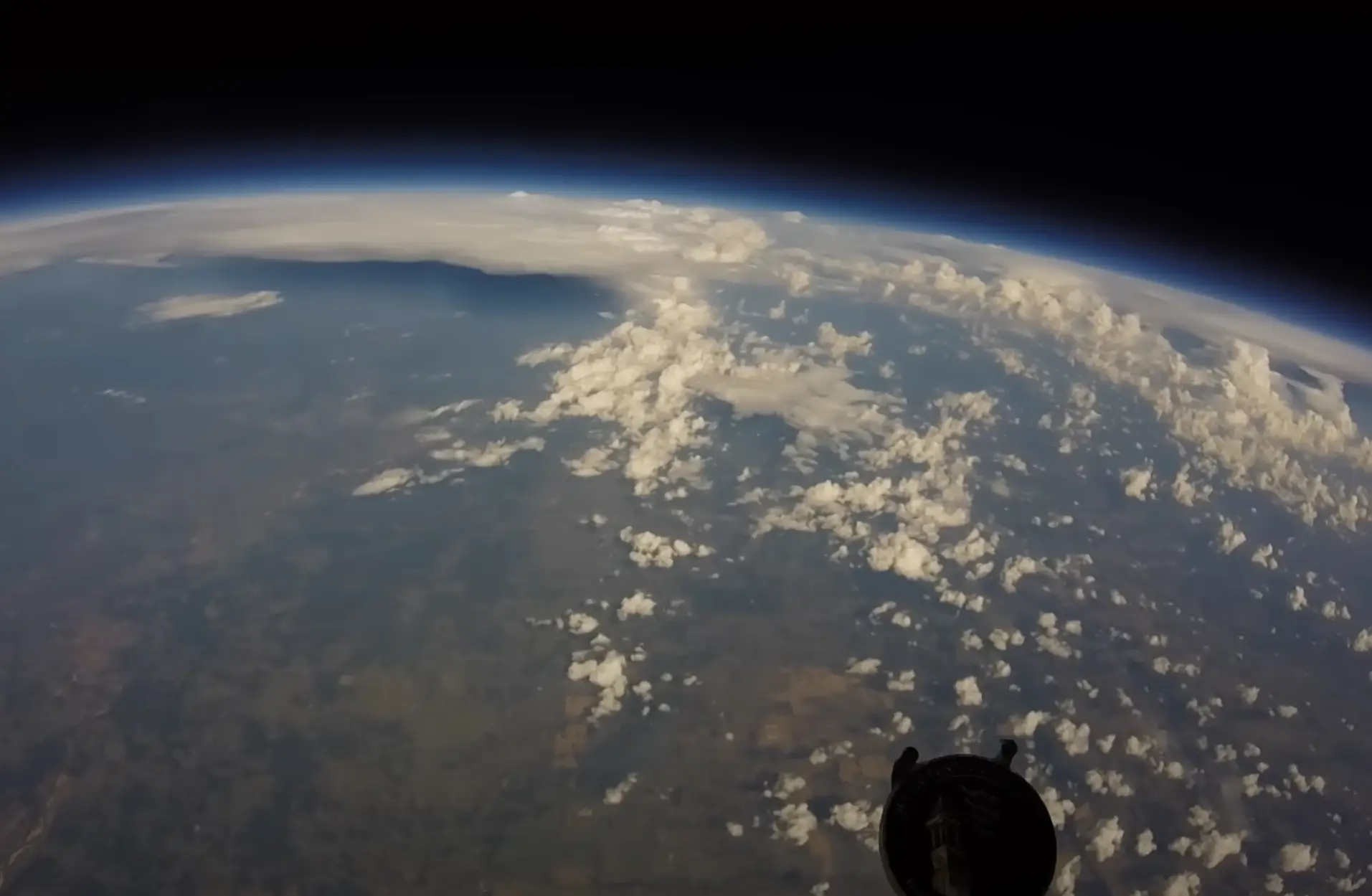 You can see everyone's house from up here (YouTube/BloonStu)