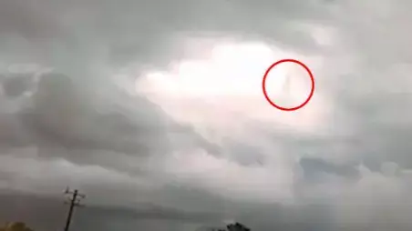 What do you reckon? (Facebook/Solo Dolo/LADbible)