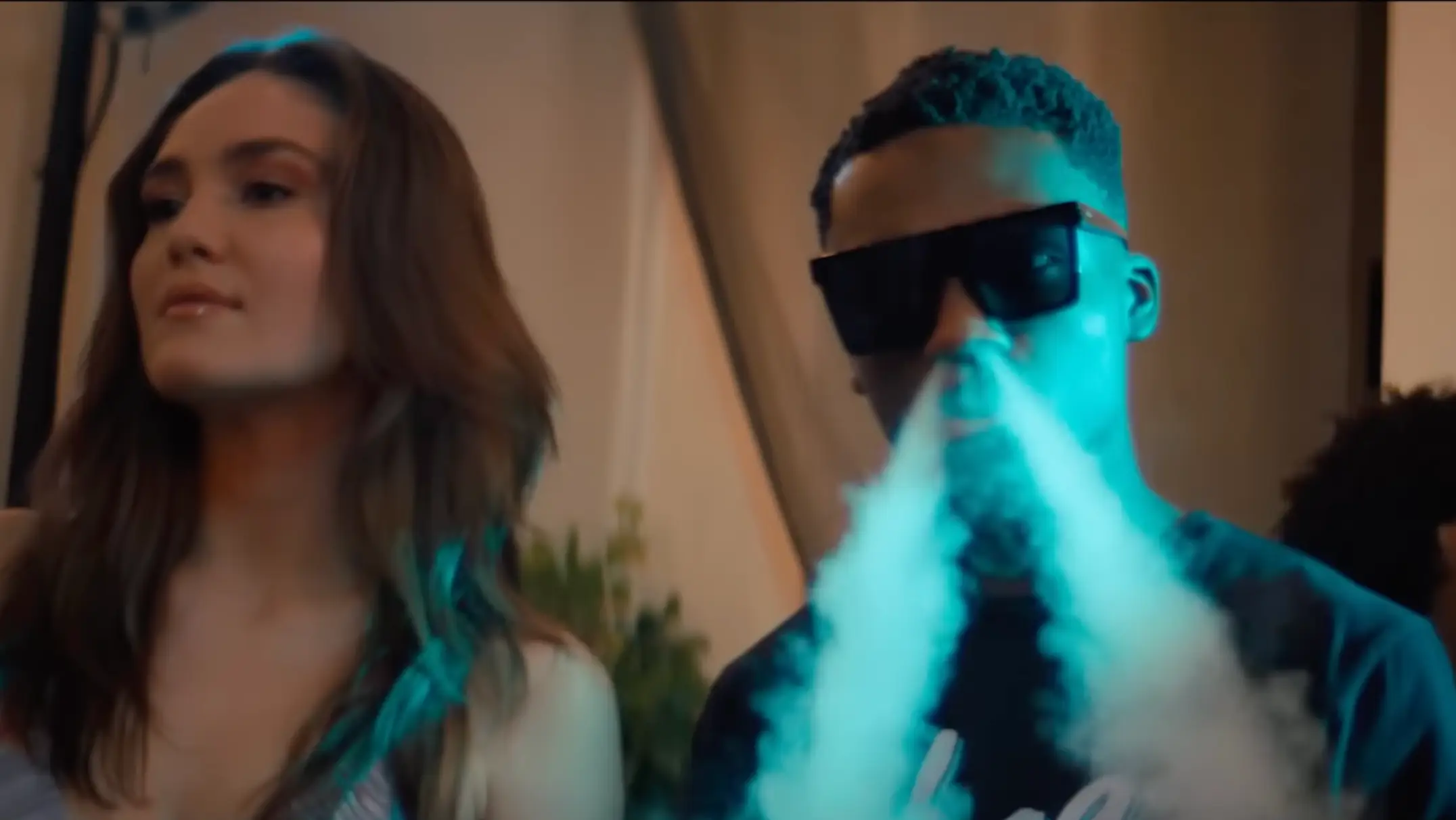 Fans were loving the film's raunchy throwback nature. (Netflix)