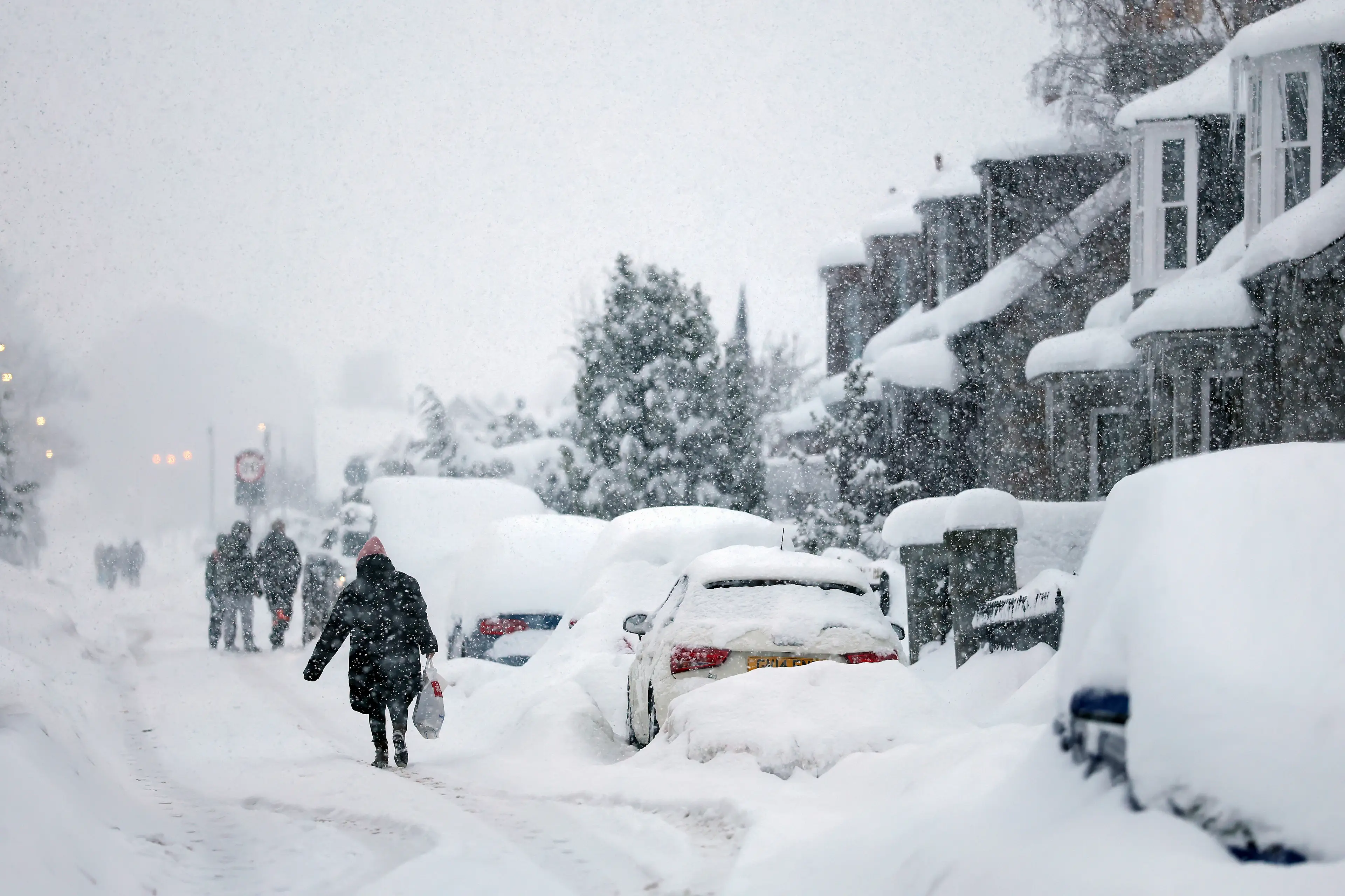 Weather warnings remain in place for much of the UK. (Jeff J Mitchell/Getty Images)