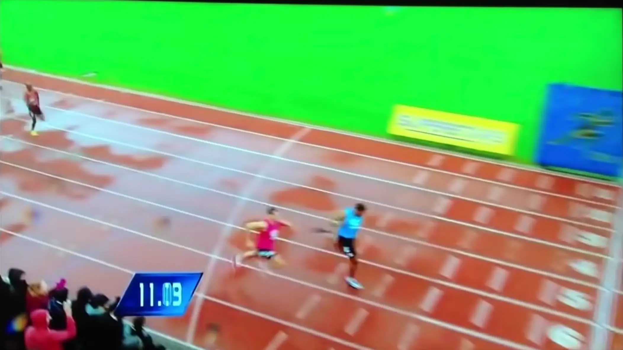 Joshua accelerating away from the pack.