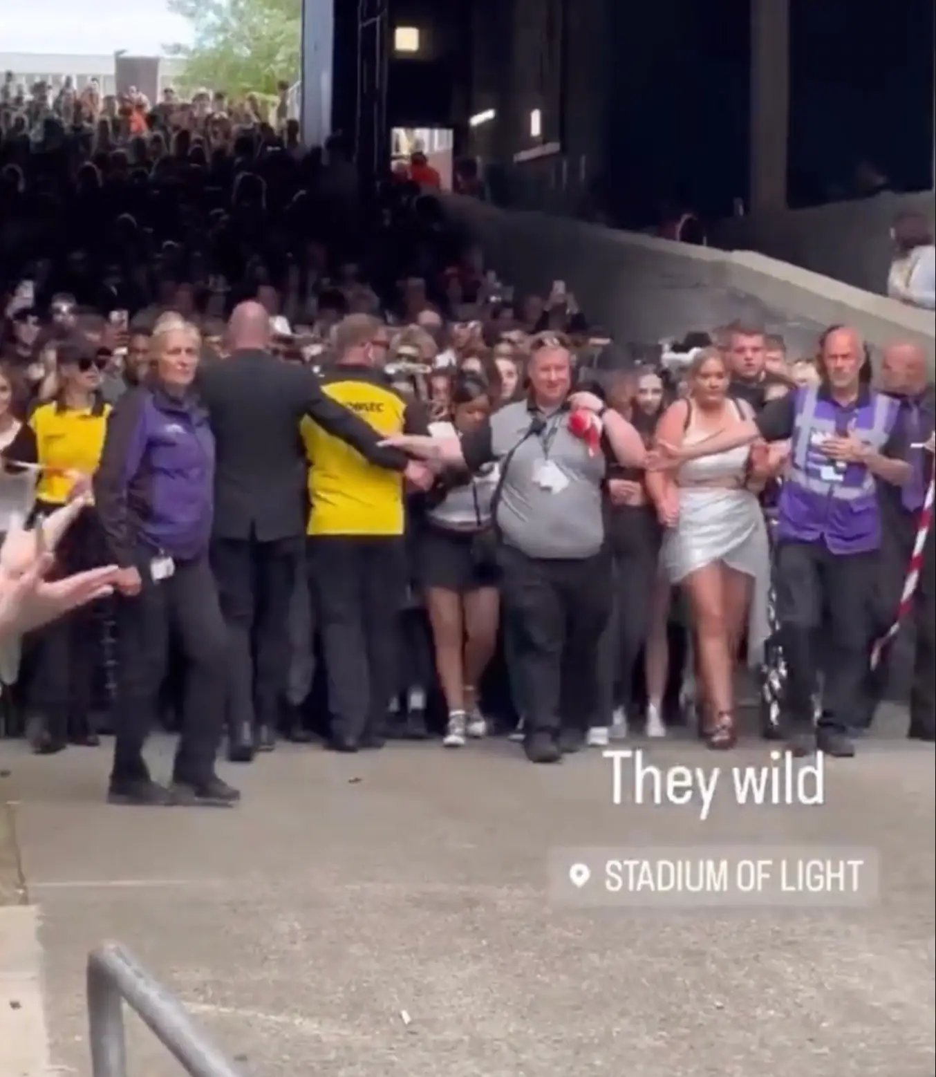 Beyonce FC's ultras were out in force.