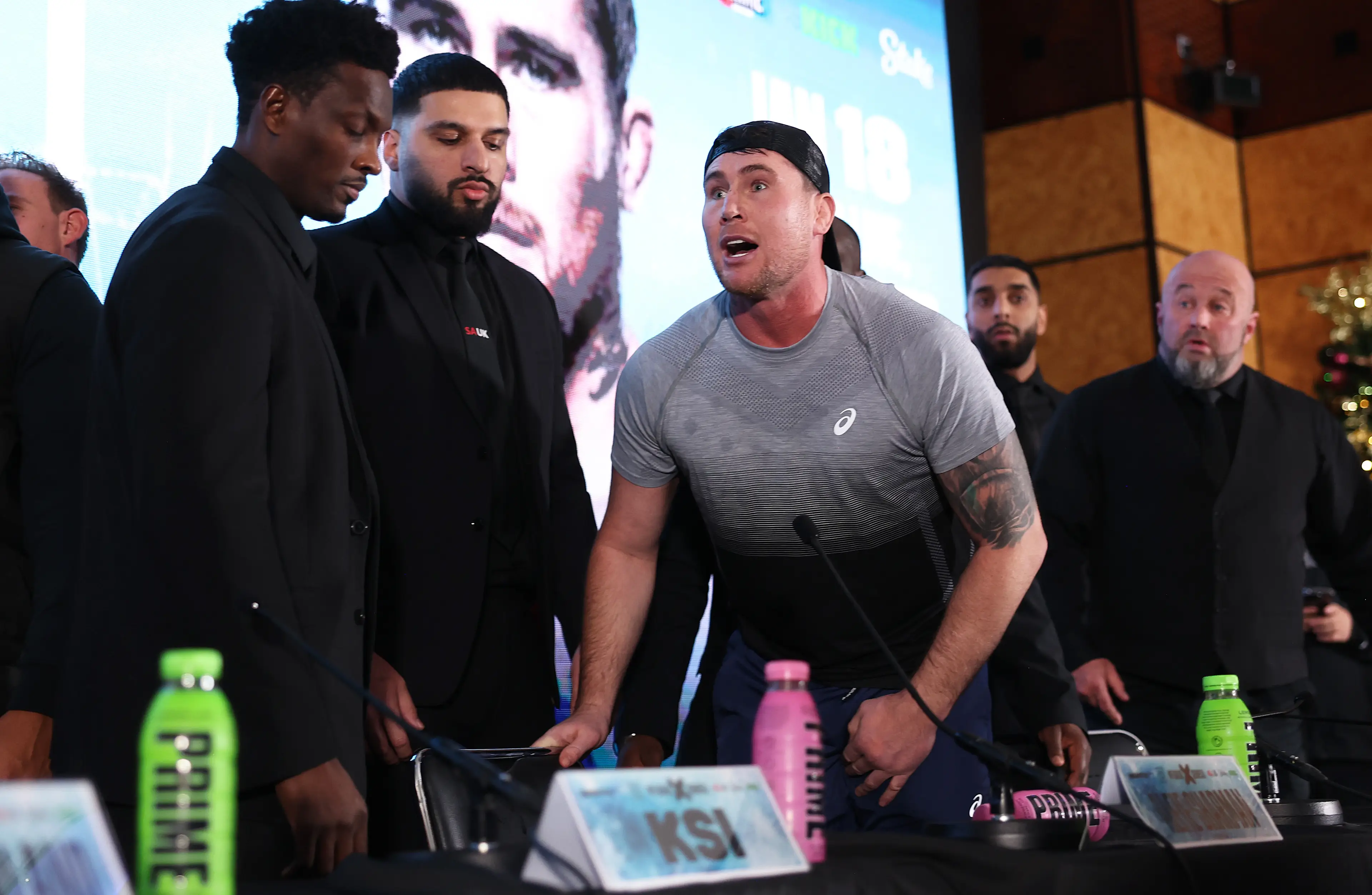 Darren Till insisted he wouldn't have broken the rules of boxing. (Julian Finney/Getty Images)