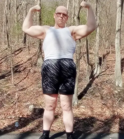 Zach obviously looks a lot different (Instagram/@zlsguy)