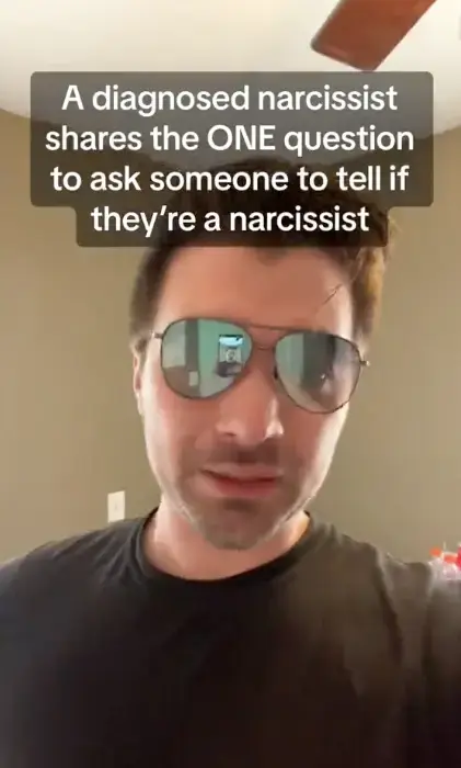 Jacob Skidmore said someone else with narcissistic personality disorder told him about this question (TikTok/@thenamelessnarcissist)