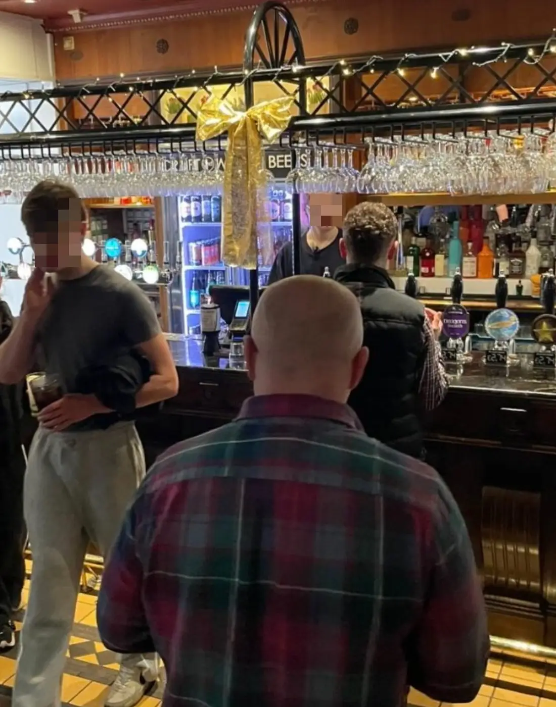 It riled the punter up (X/QueuesPub)