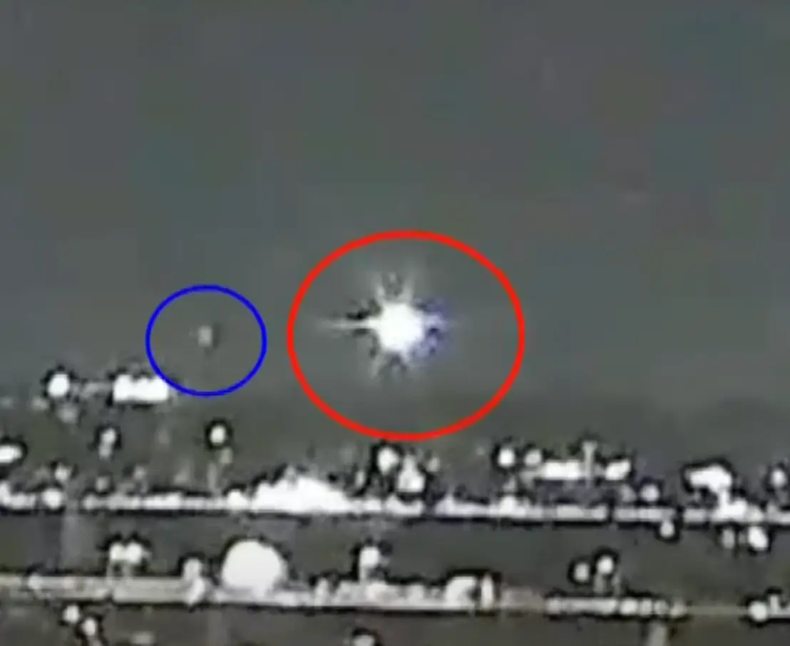 64 people were on the American Airlines passenger jet which collided mid-air with a US army helicopter last night (29 January) (EarthCam)