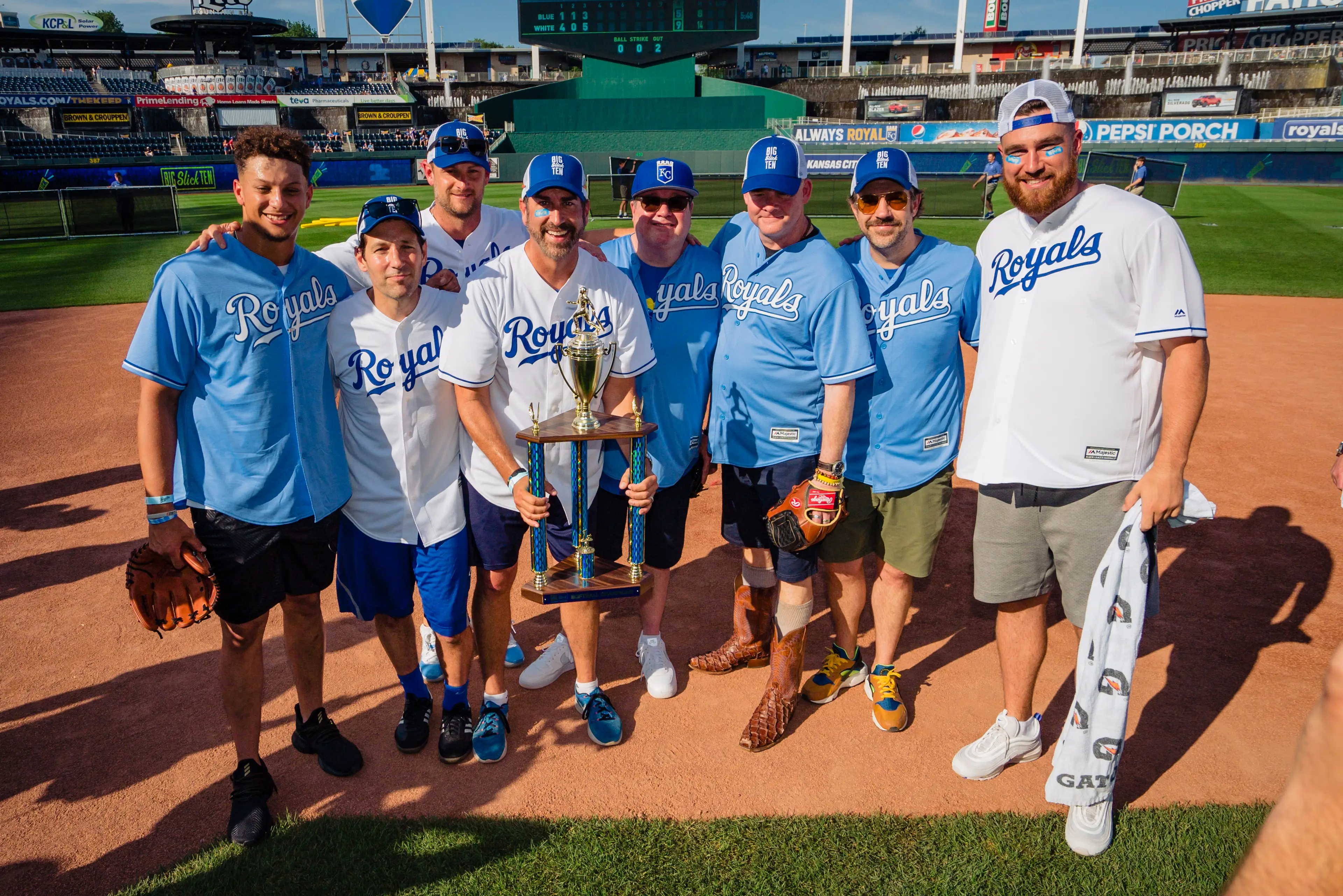 Eric and Travis playing in a celebrity baseball game together in 2019 (Kyle Rivas/Getty Images)