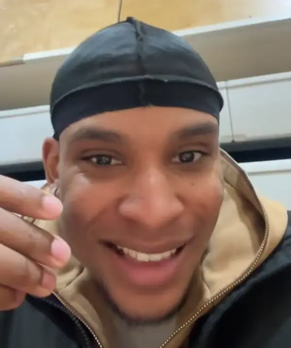 Cacherel filmed himself as he saw Adam Sandler in an unexpected place.