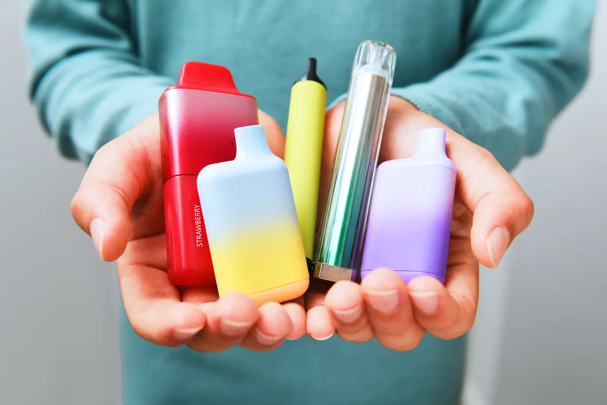 Vaping without nicotine still causes potential harm (Getty Stock Images)