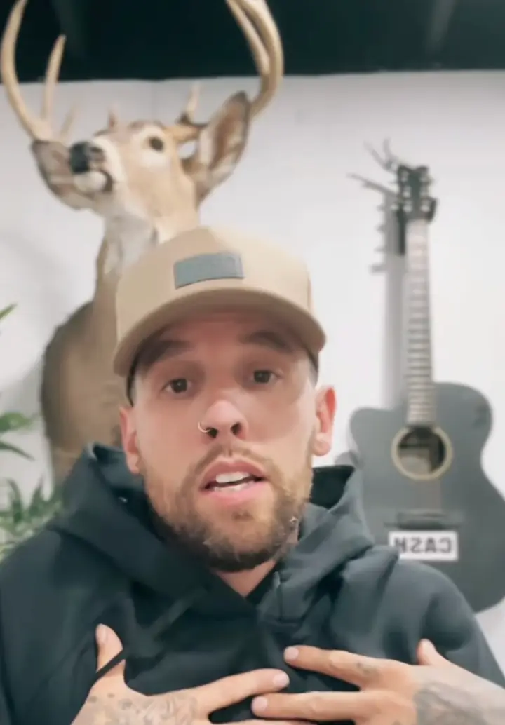 He said that it goes beyond long-term health issues (Instagram/Corey Warran)