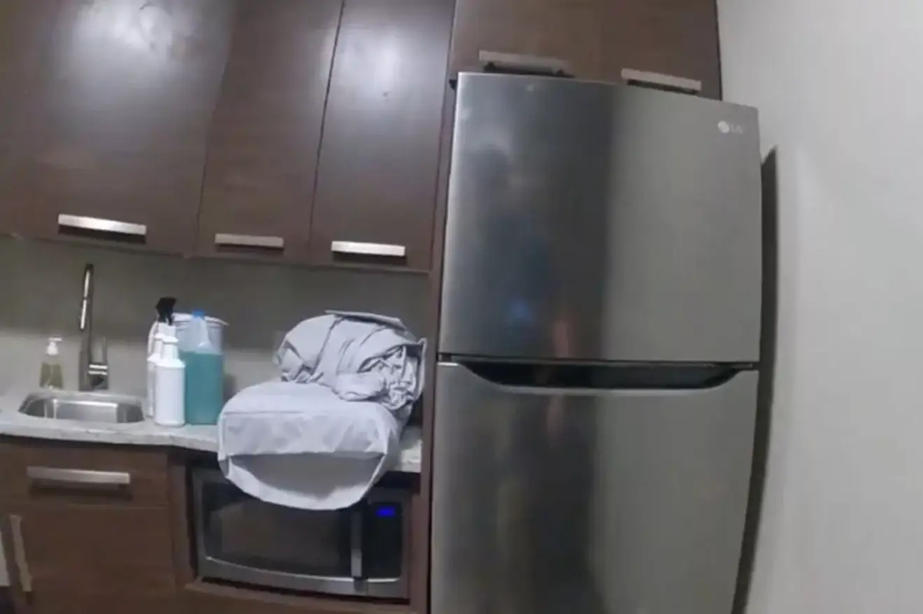 The room had the bare minimum for kids to survive in.