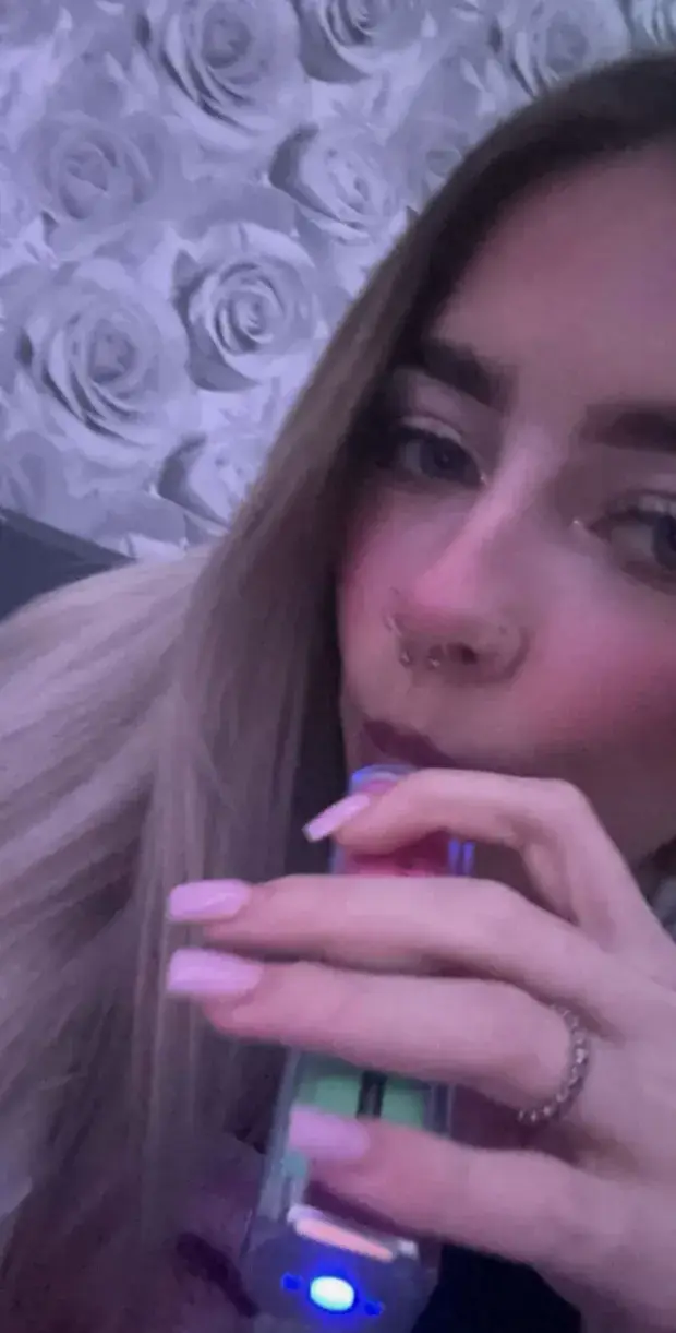 Tazmin Blight had been vaping since the age of 13. (Kennedy News and Media)