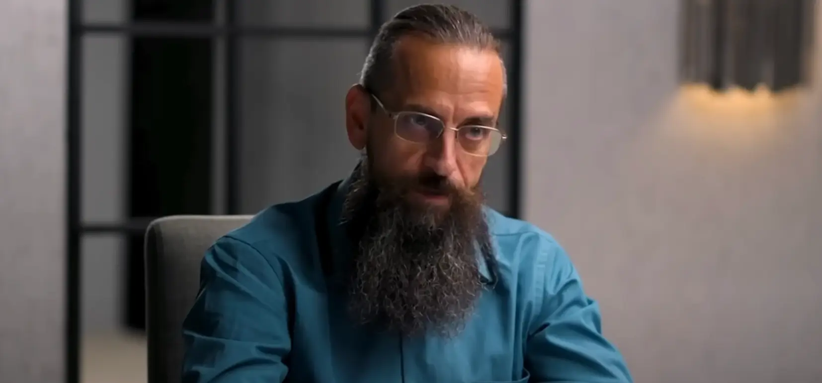 Dr Roman Yampolskiy claims that we will surpass the singularity (YouTube/The Diary of a CEO)