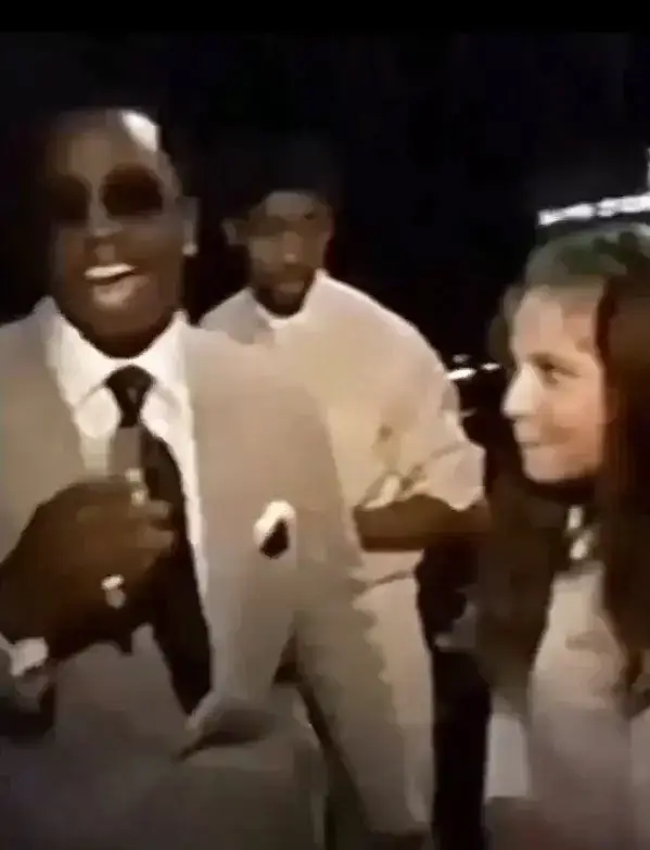 Diddy laughs after she nods (MTV)