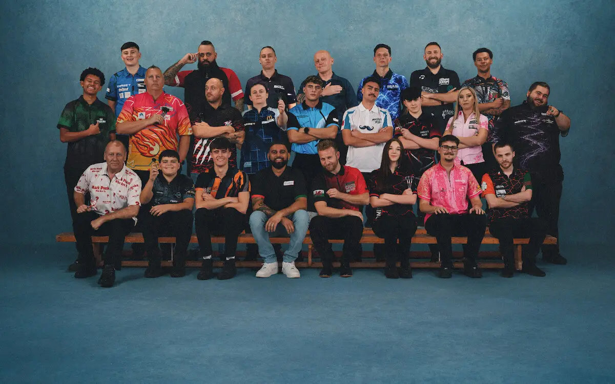 The amateurs up against Littler on tonight's Netflix special (Netflix)