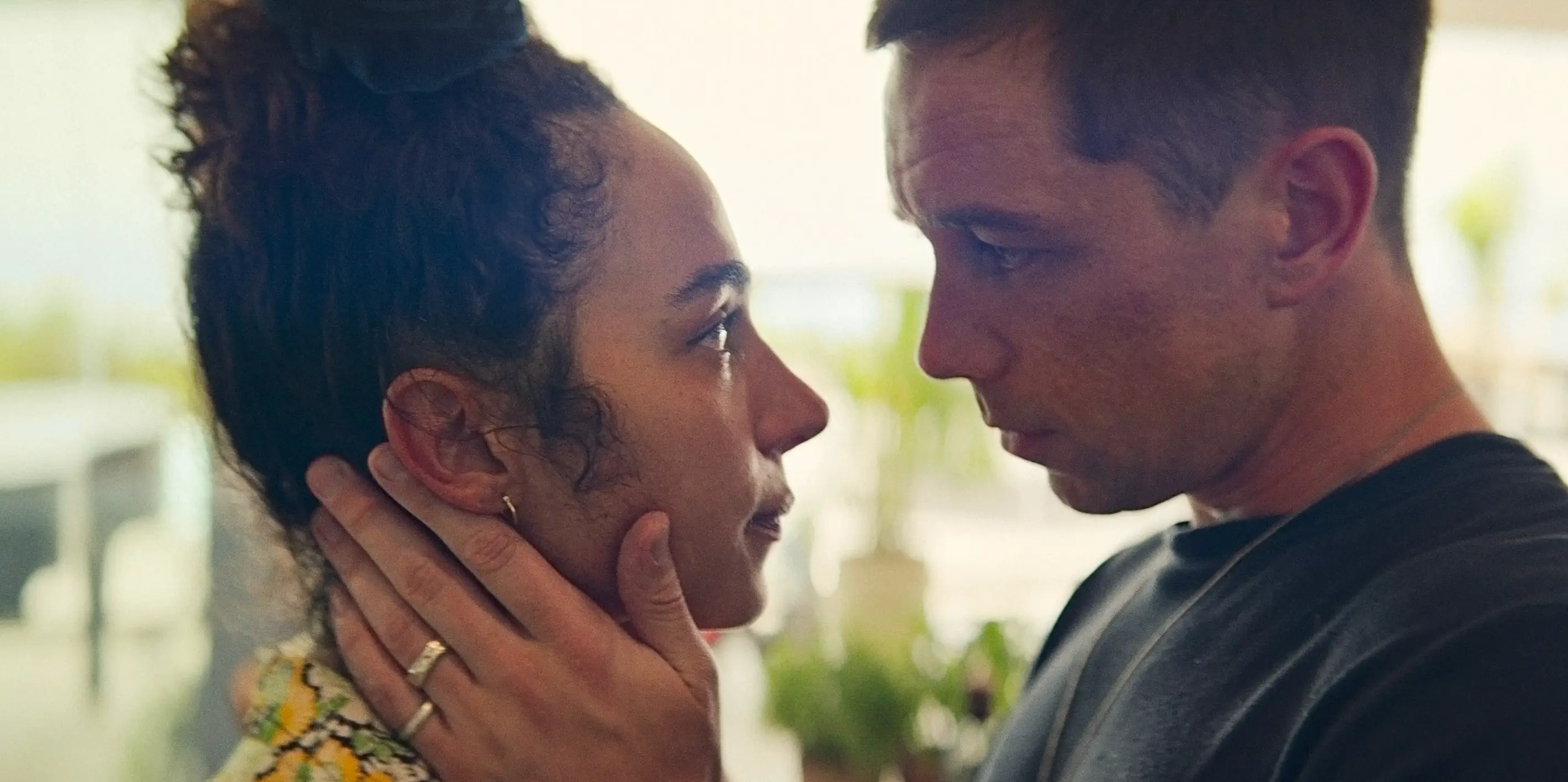 Orpheus and 'Riddy' in Kaos (Netflix)