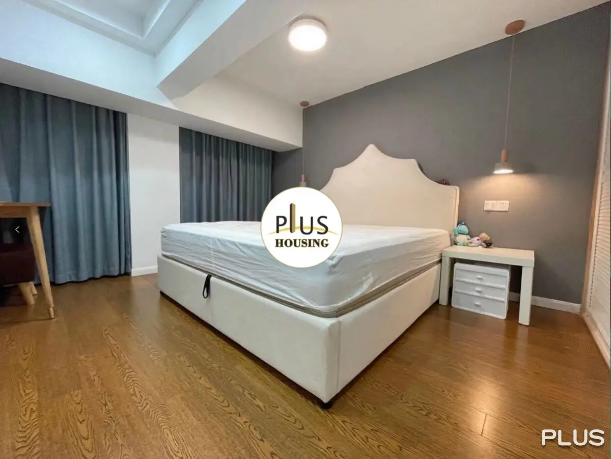 This apartment has three good-sized bedrooms.