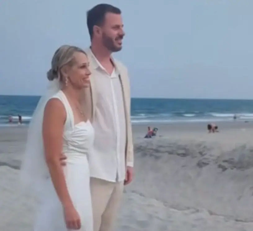 John-Paul Miller and Suzie Skinner married in 2025, after both their spouses had died (Netflix)