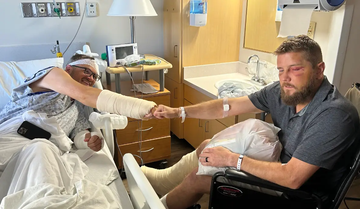 Aric has been allowed home from hospital, but now has to plan Samantha's funeral.