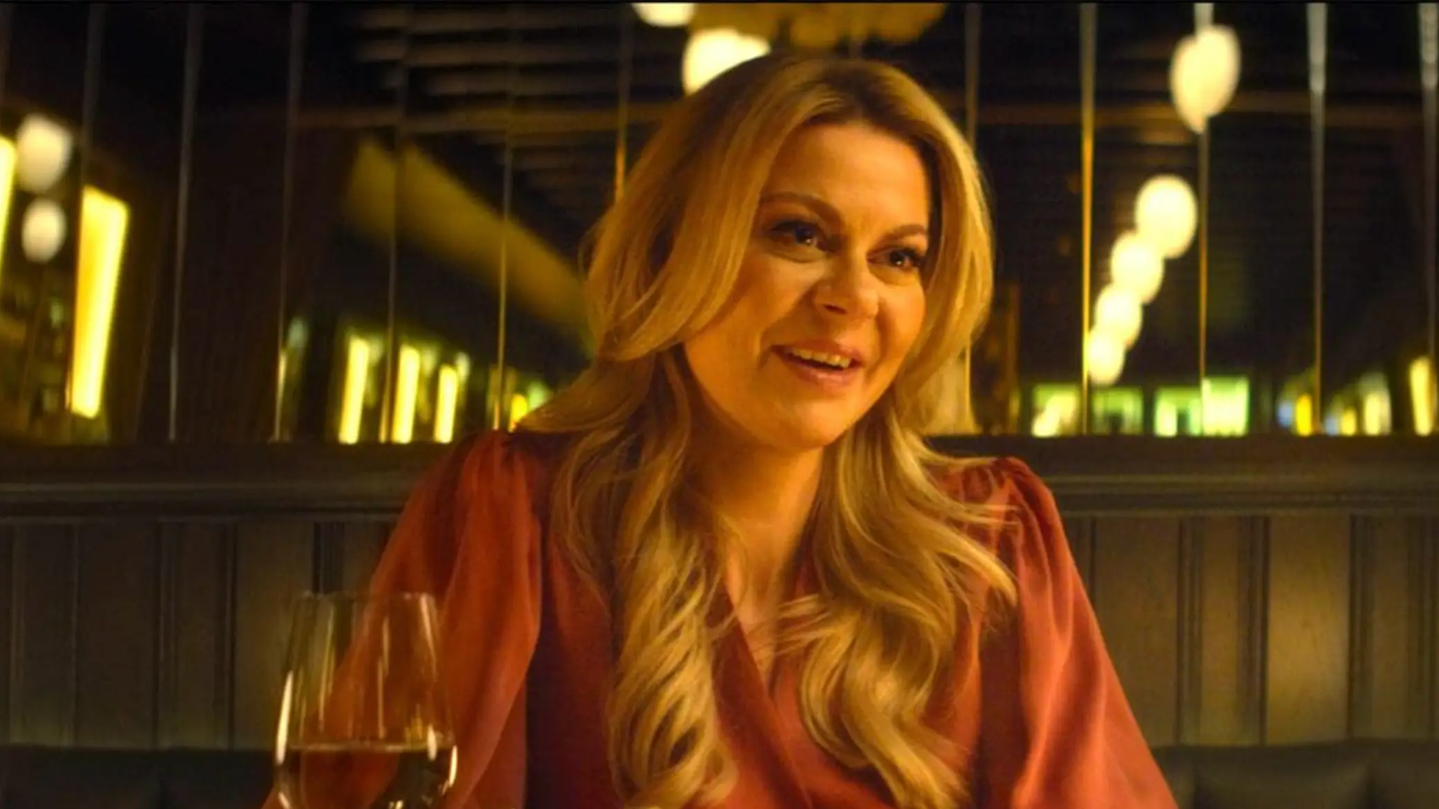 Tinder Swindler Victims GoFundMe Hits £100,000