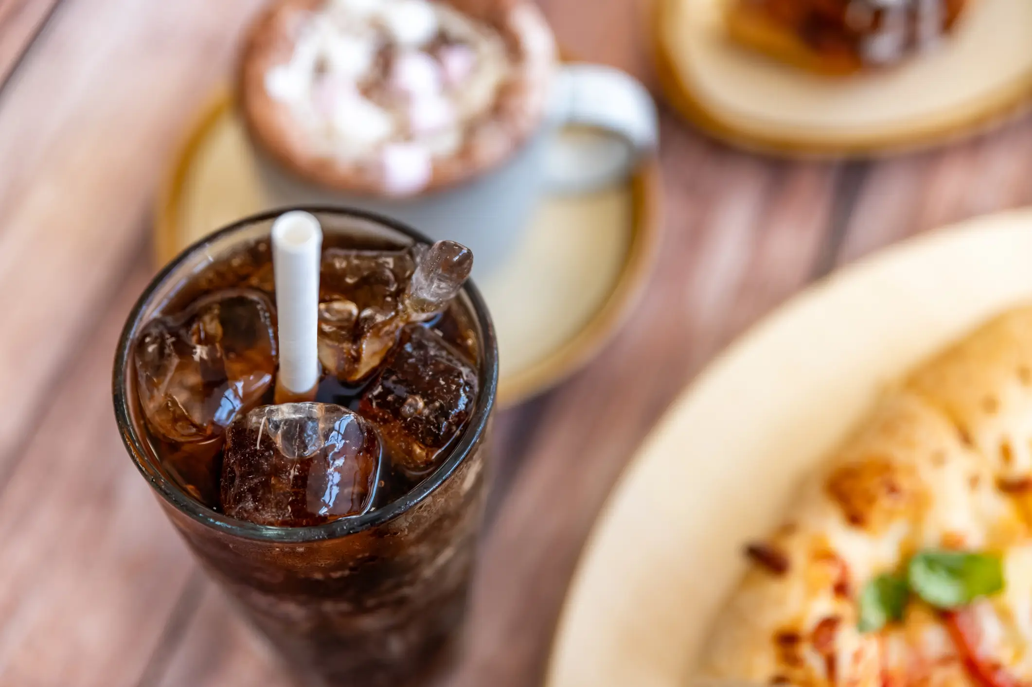 Diet drinks can make you crave fatty foods (Getty Stock Images)