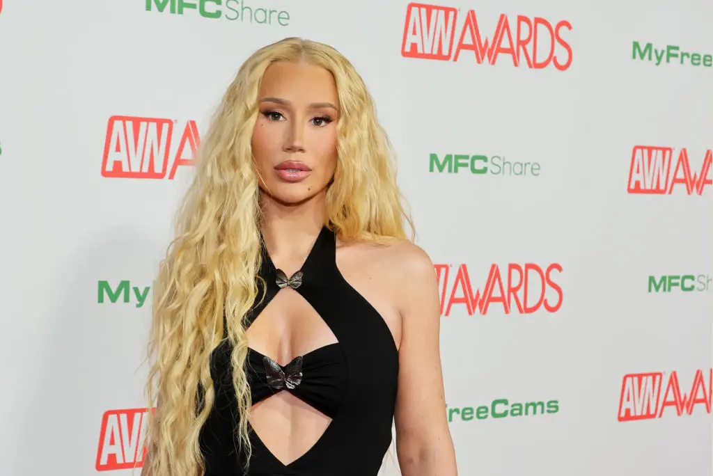 She's not the only celebrity benefitting financially from the site (Ethan Miller/Getty Images)