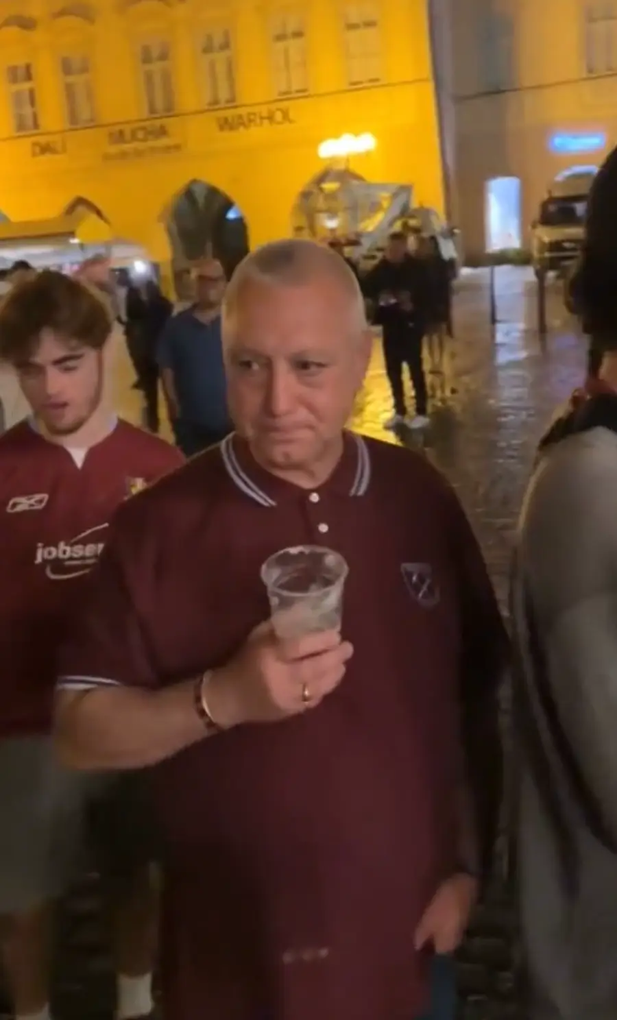 Knollsy made it to Prague for West Ham's final tonight.