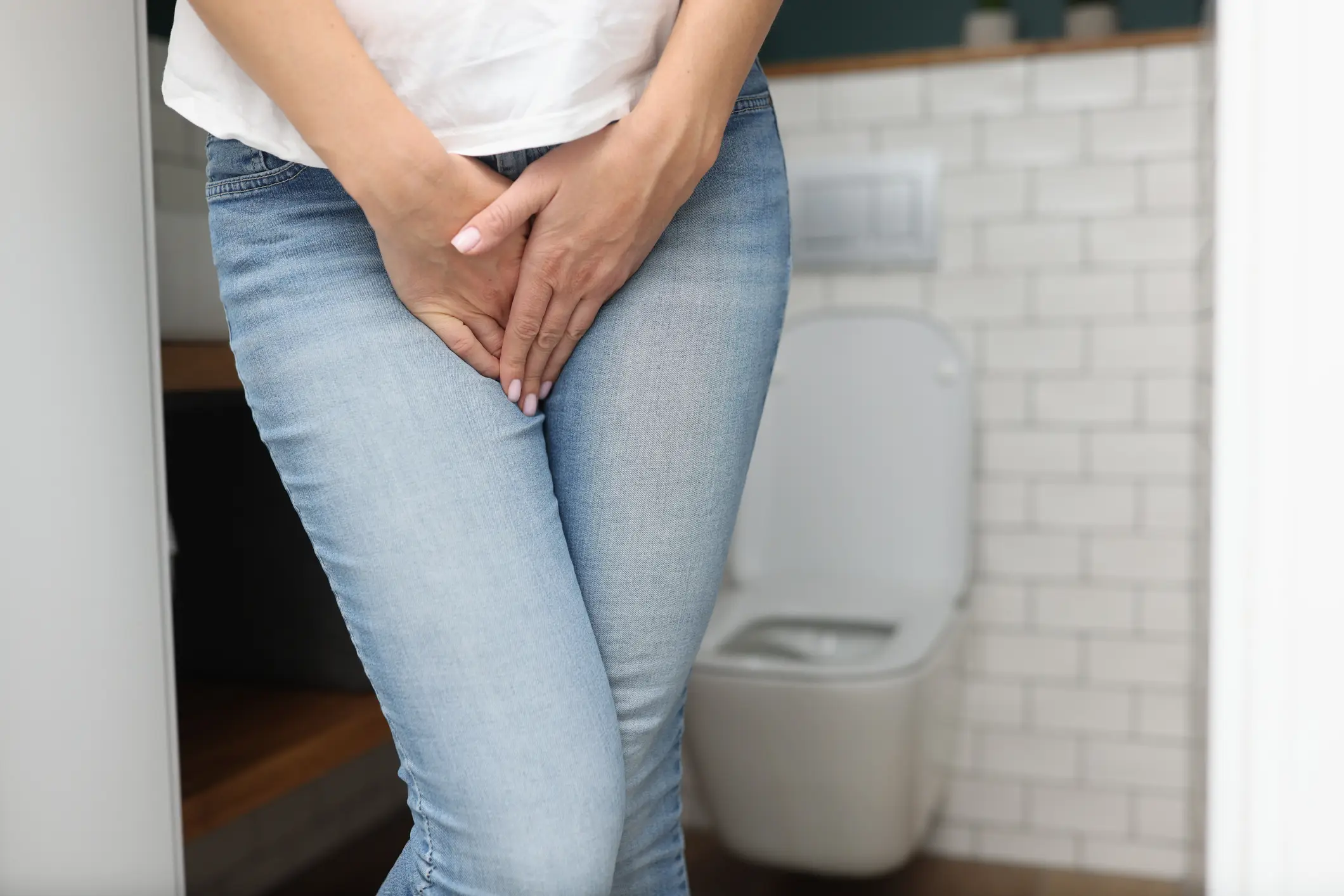 Holding your pee can lead to UTIs (Getty Stock Photo)