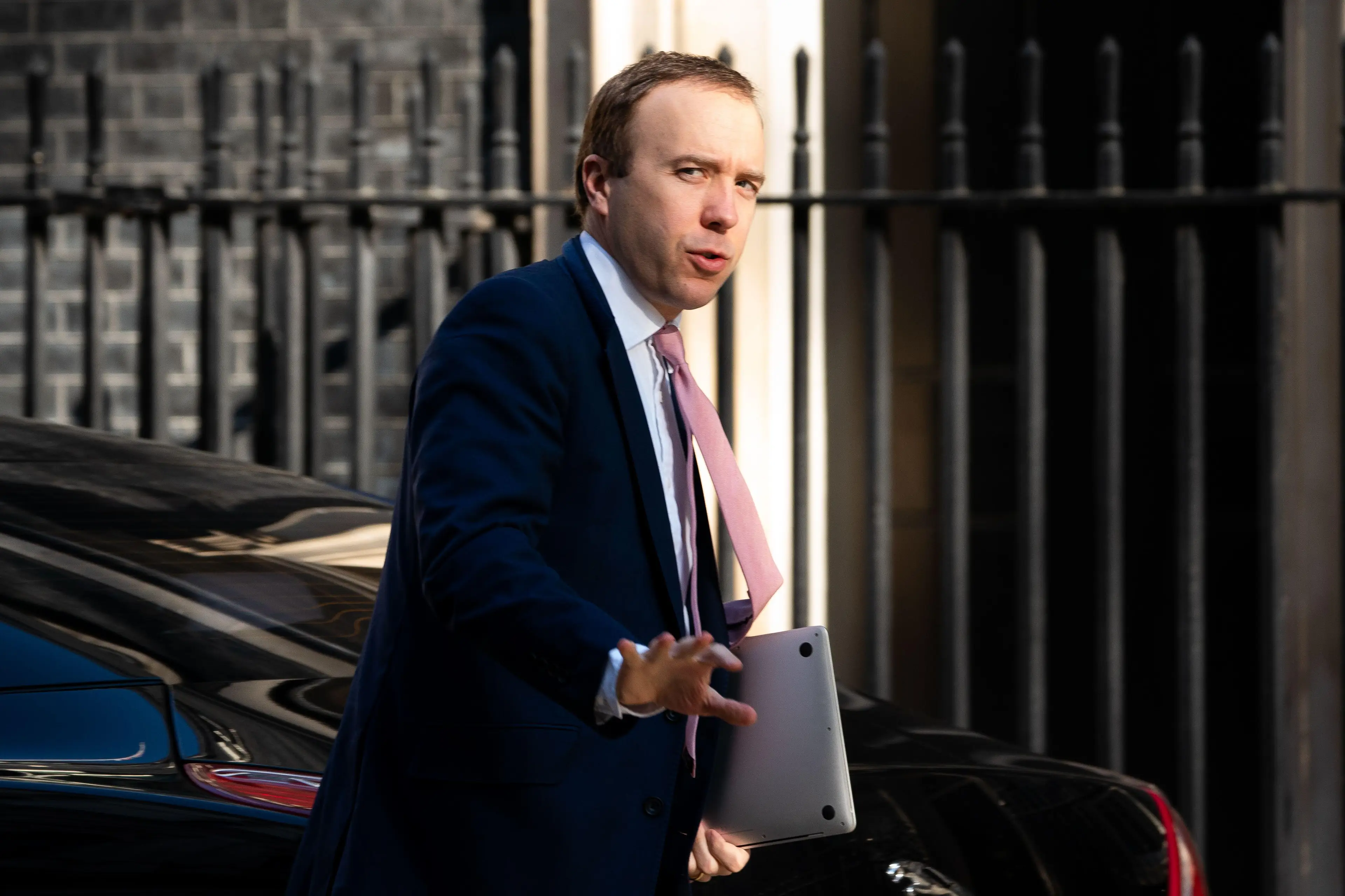 This review of the Matt Hancock app is incredible.