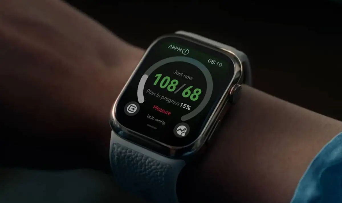 You can now grab the watch and a pair of headphones for 20 percent of the RRP (Huawei)