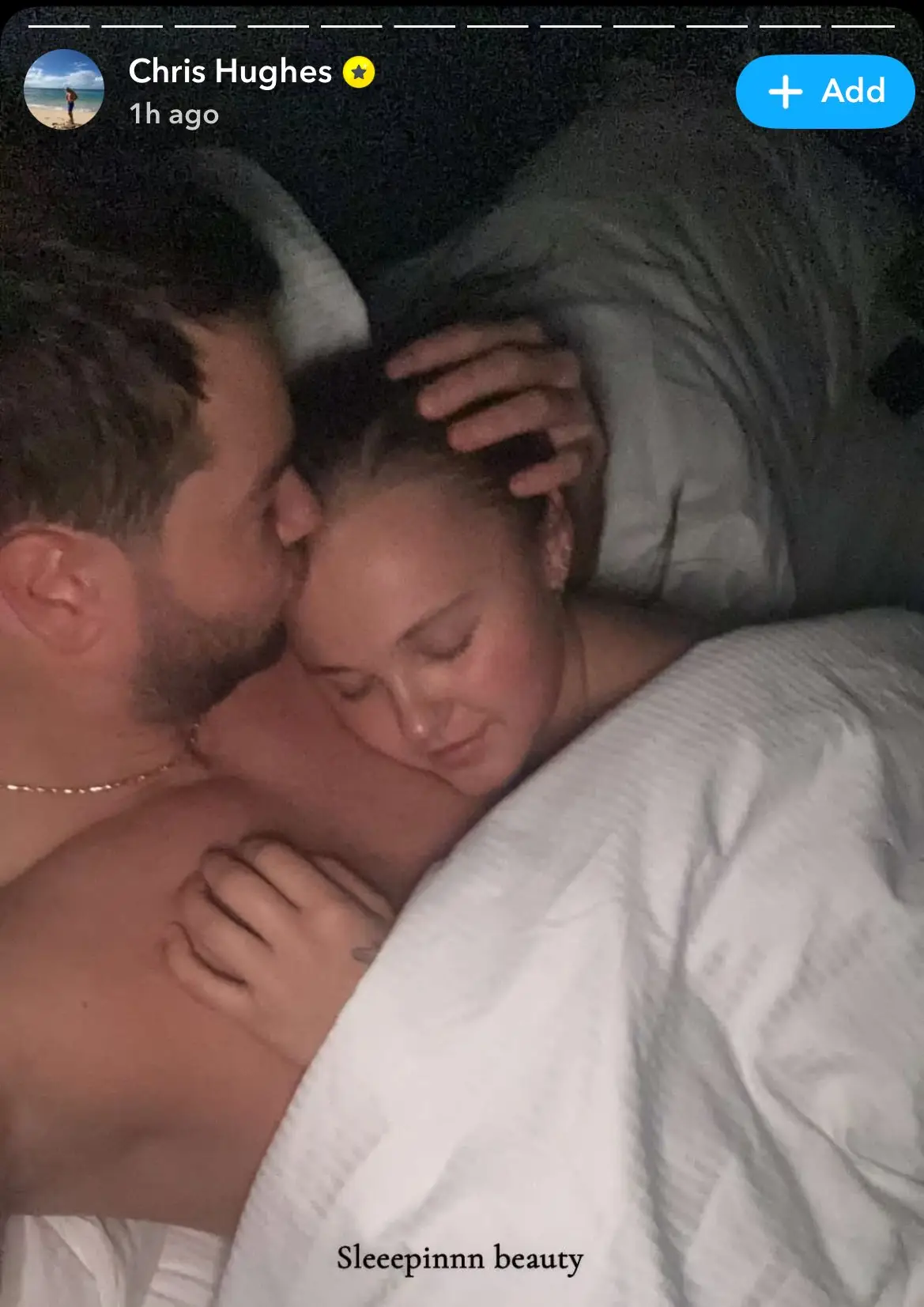 The full picture posted by Chris Hughes (Chris Hughes / Snapchat)