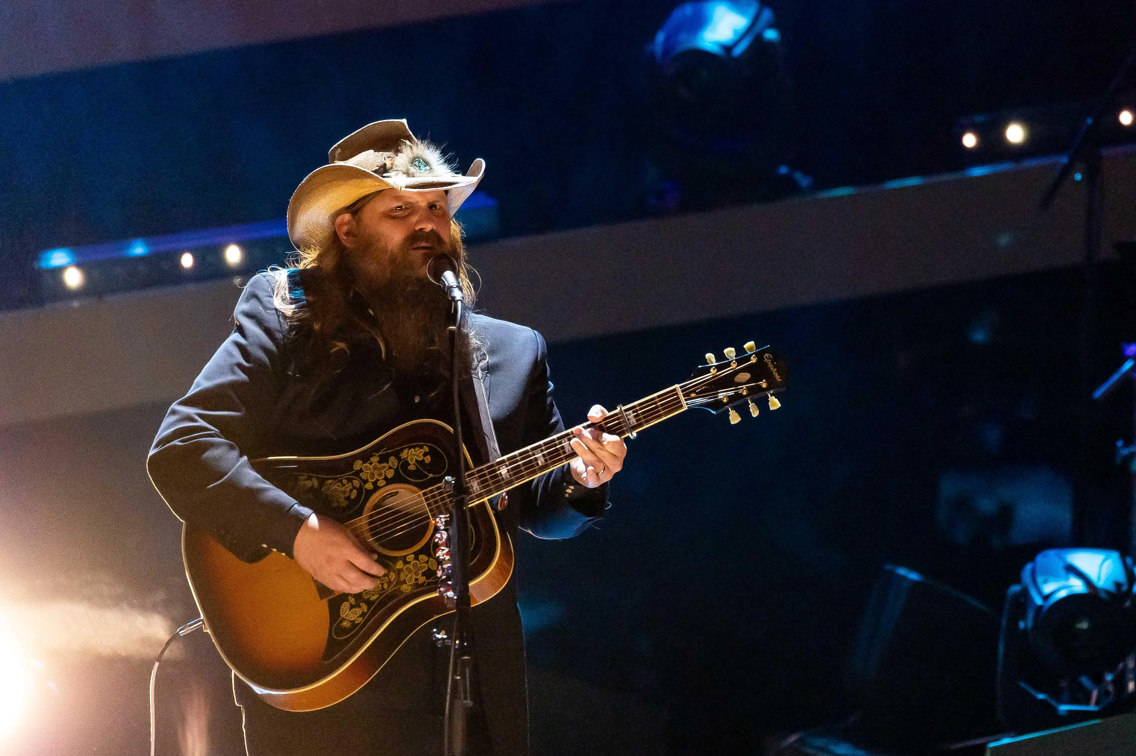 Chris Stapleton performing last year.