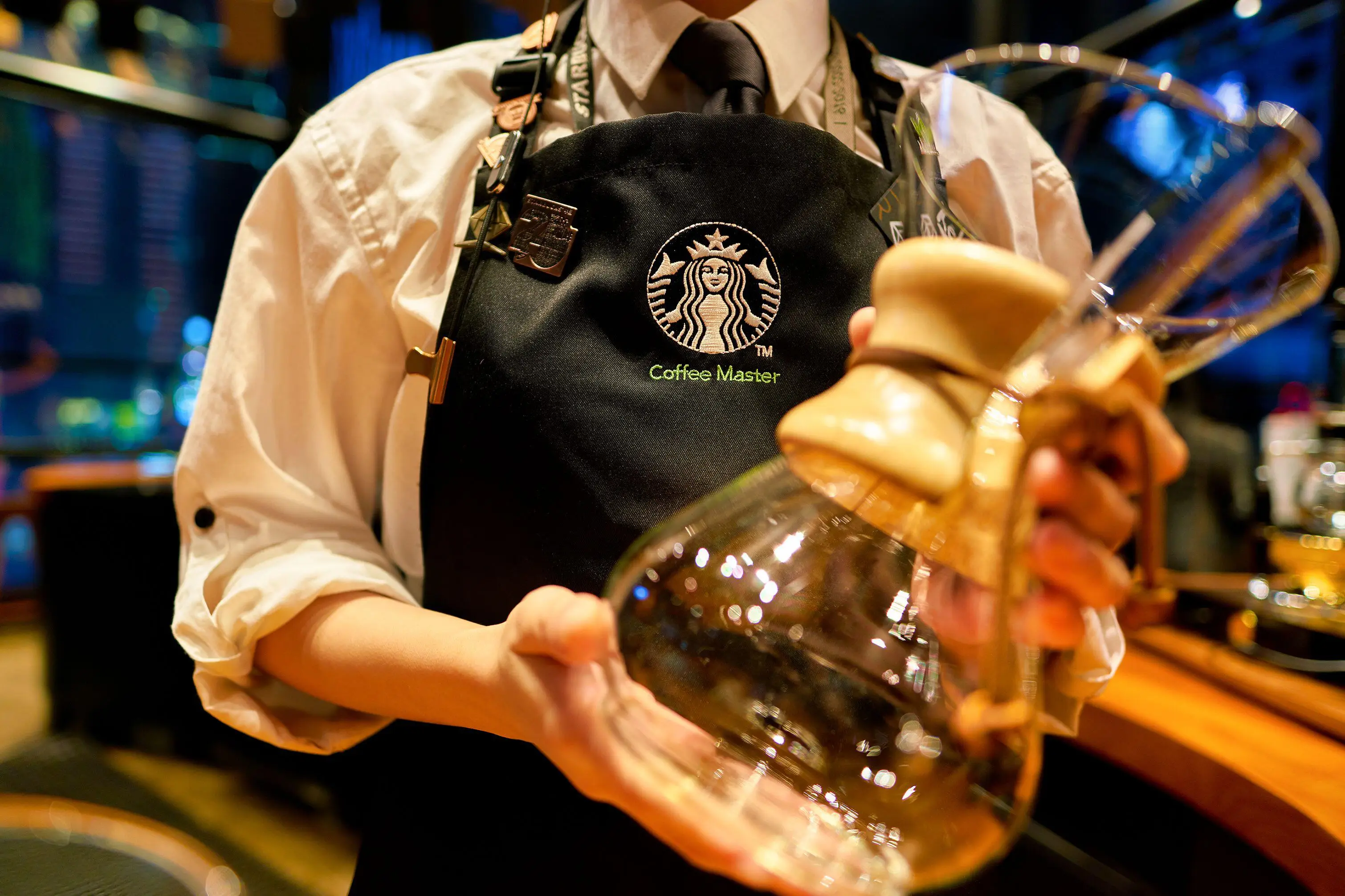 A special Starbucks black apron.