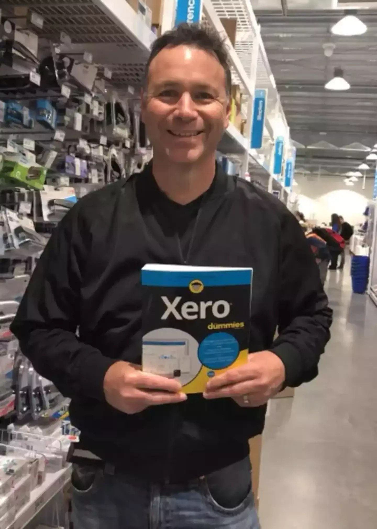 This guy is a big fan of the coffee cup test, having invented it, but others aren't so convinced (X/@trentinnes)