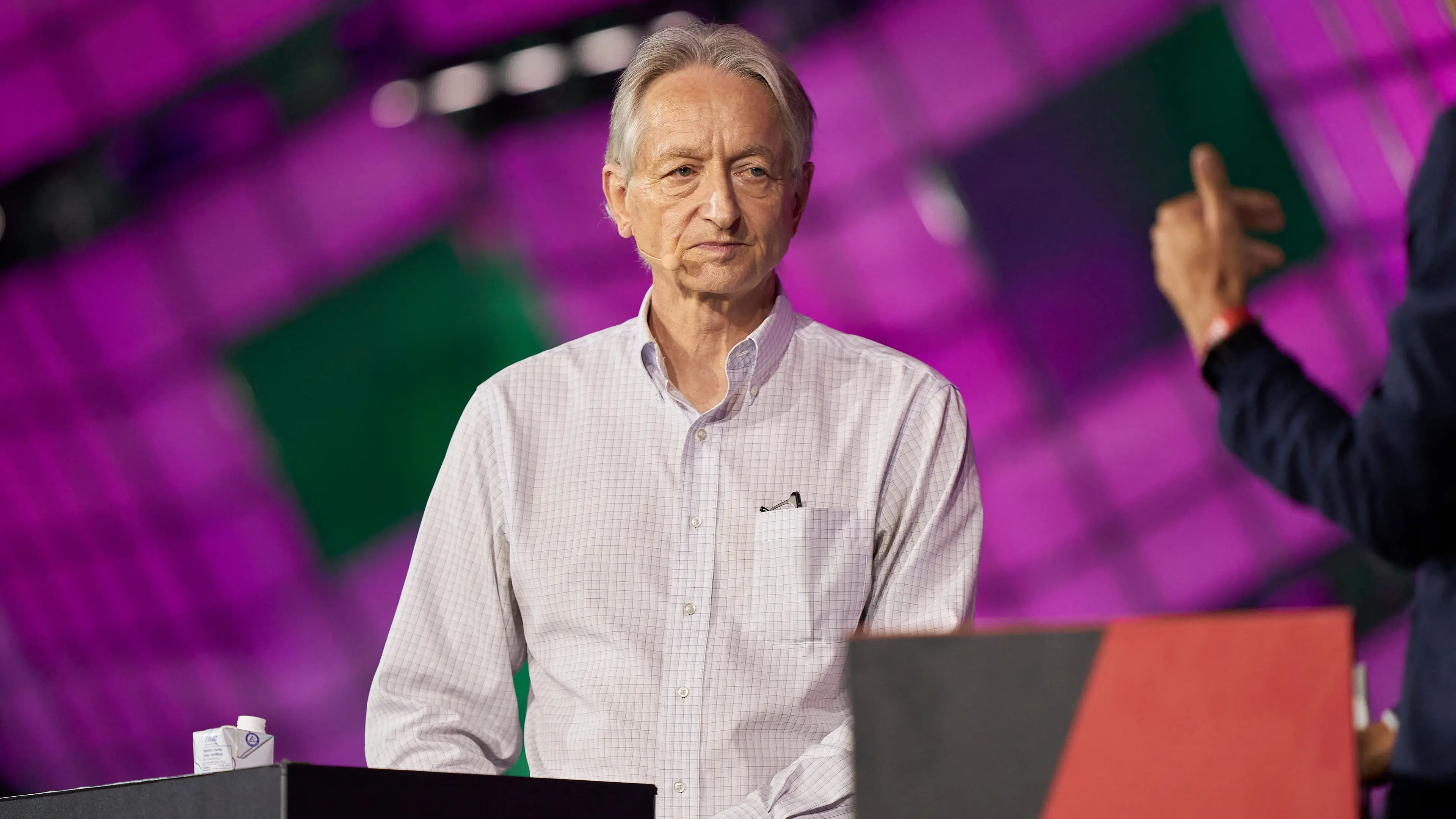 ‘Godfather of AI’ shares terrifying chances that humanity could be replaced by AI