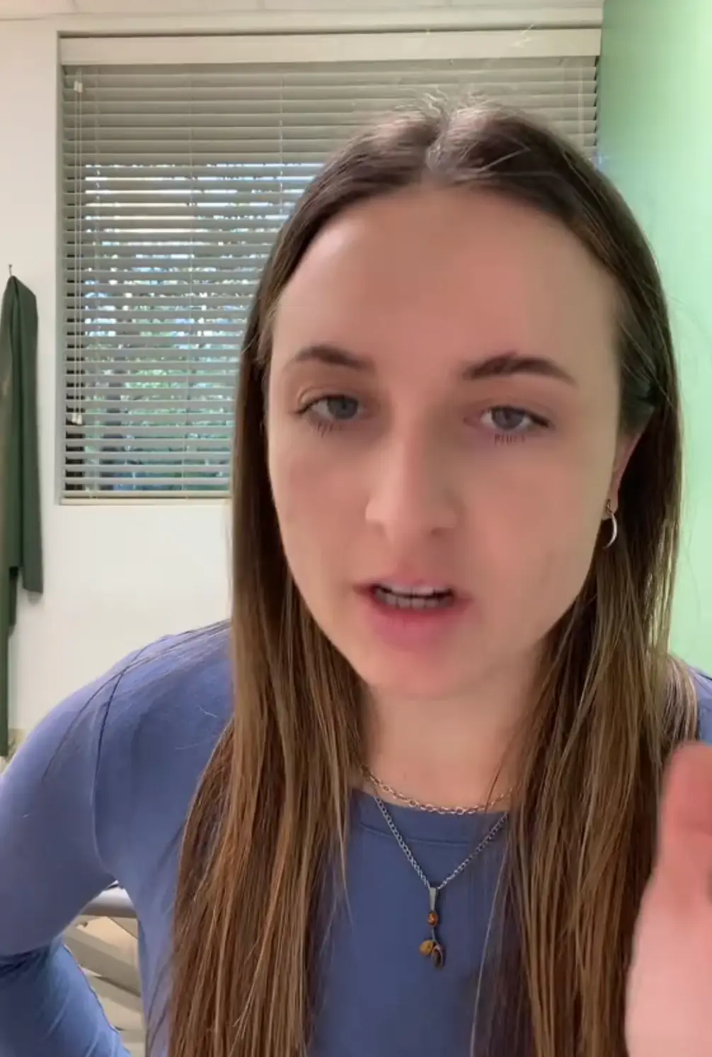 Dr Rachel Peck warns against
peeing 'just in case' (TikTok/drpeckpelvicpt)