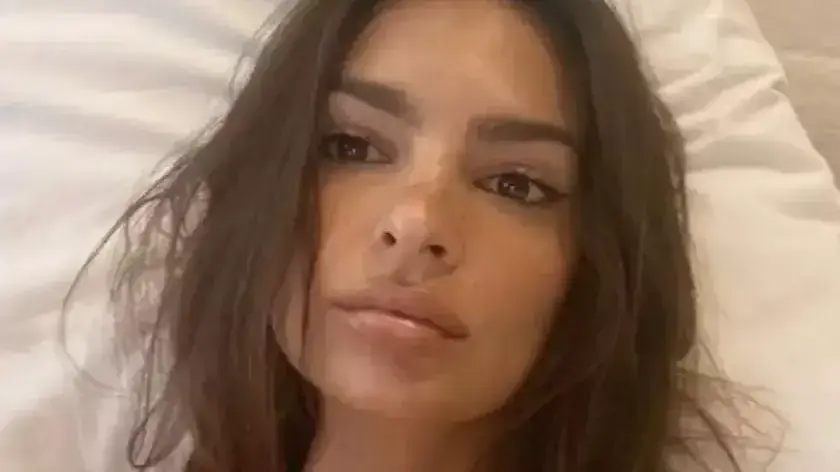 Emily Ratajkowski called out woman who kept copying every photo she took