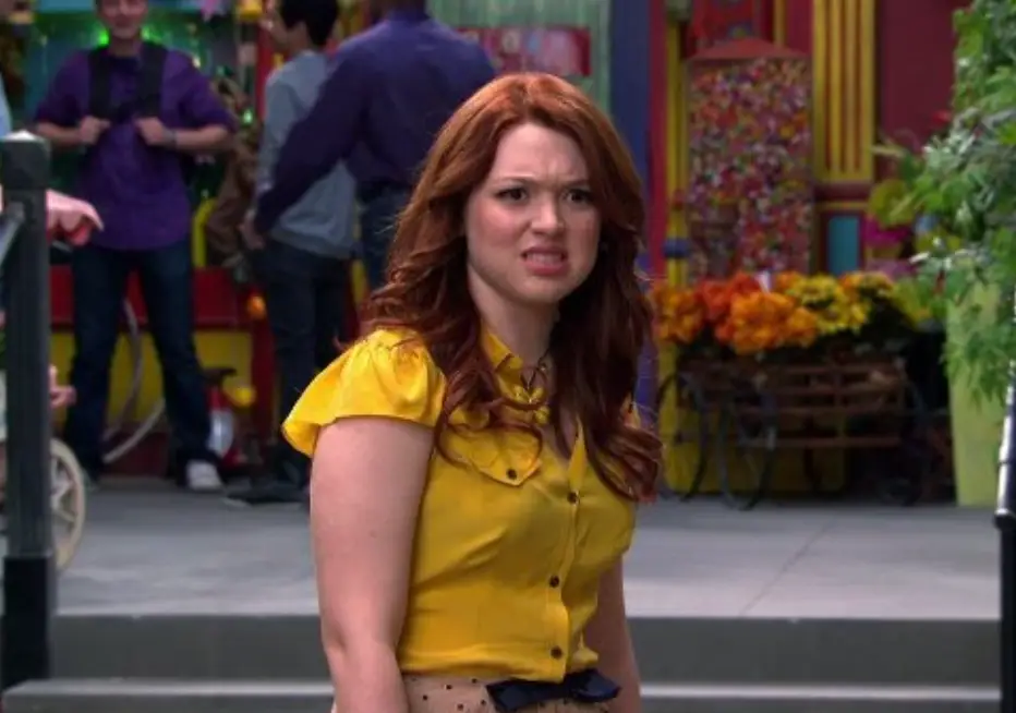 Jennifer Stone is now a registered nurse after starring as Harper in Wizards of Waverly Place (Disney)